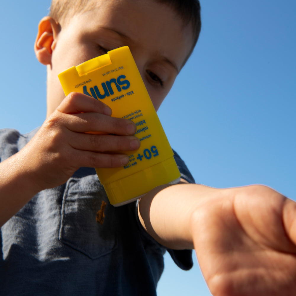 Kids Mineral Sunscreen Stick Duo Face & Body - Spf 50 - Image 2